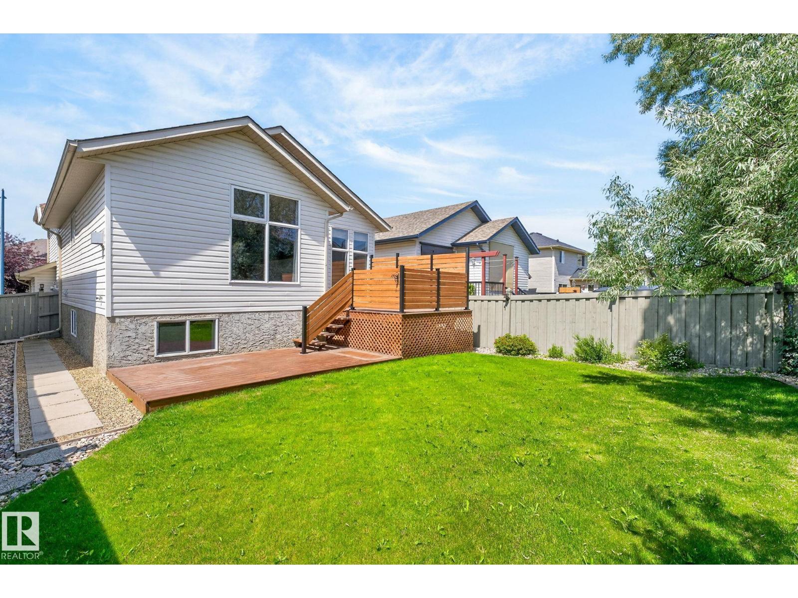 3211 MCPHADDEN PL SW - 8