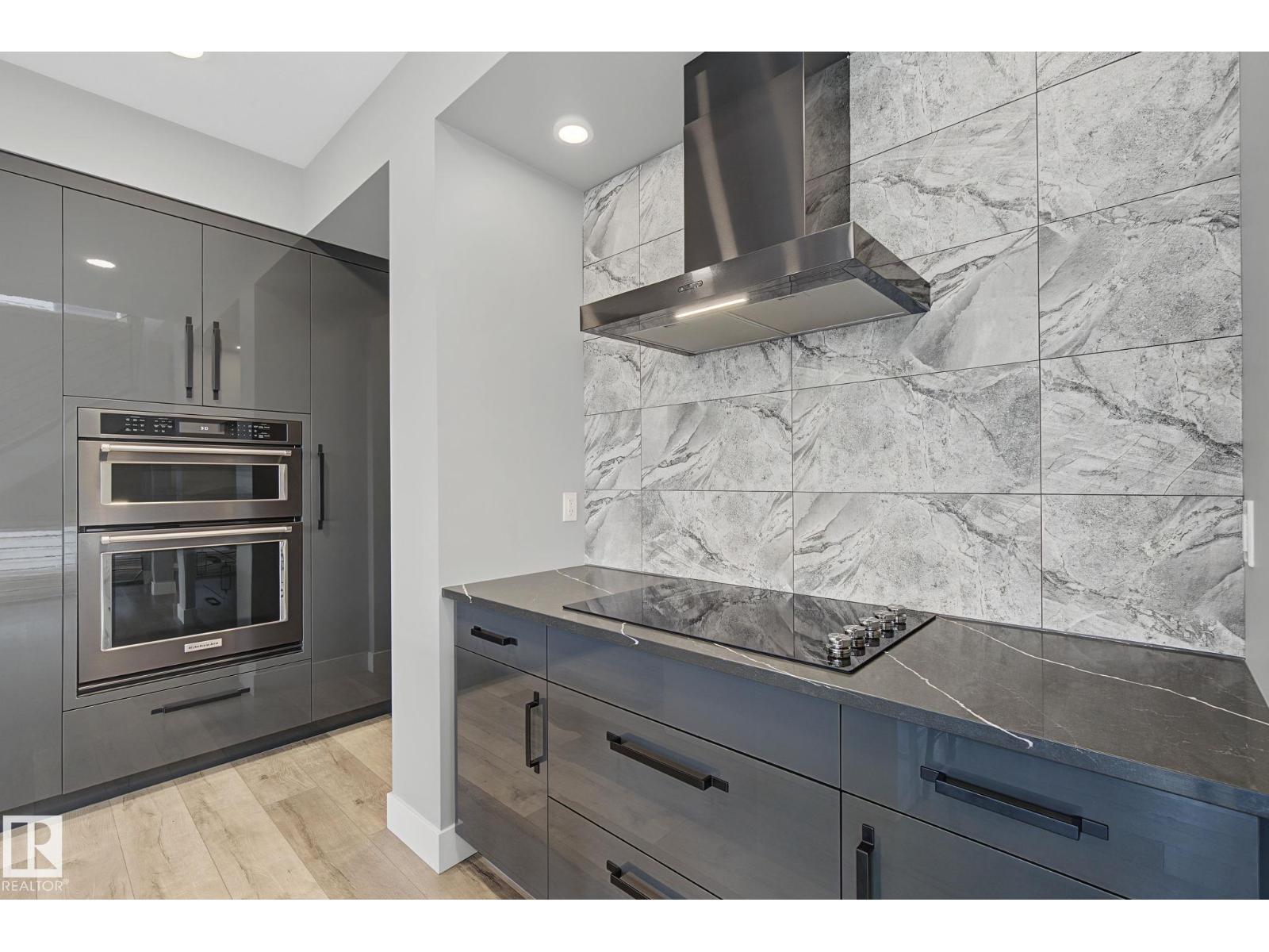 1463 HOWES CR SW - 14