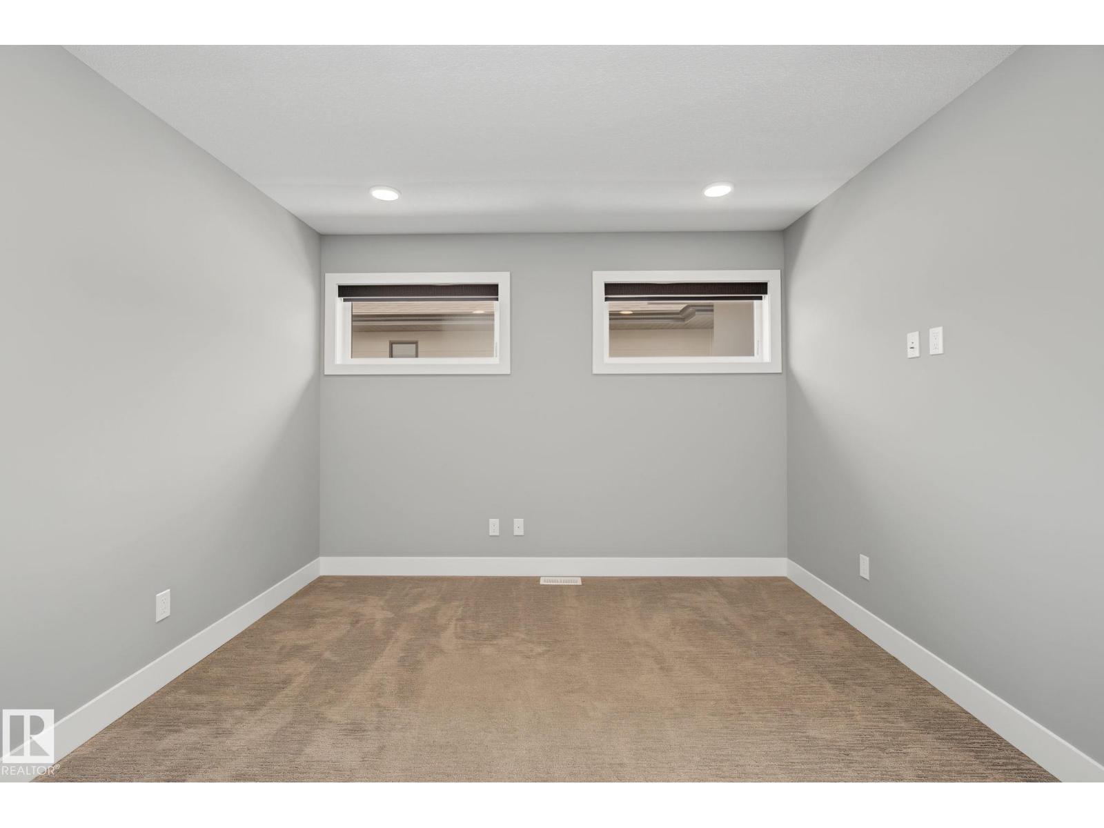 1463 HOWES CR SW - 21