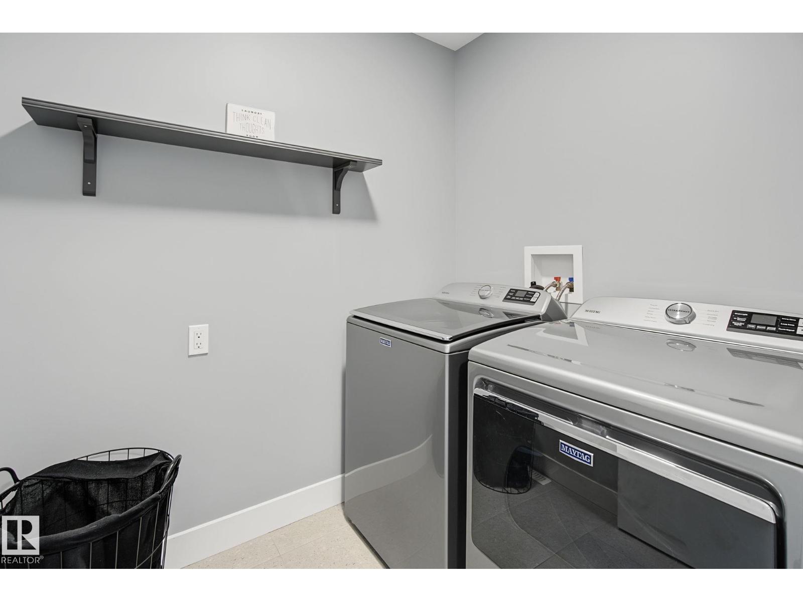 1463 HOWES CR SW - 24