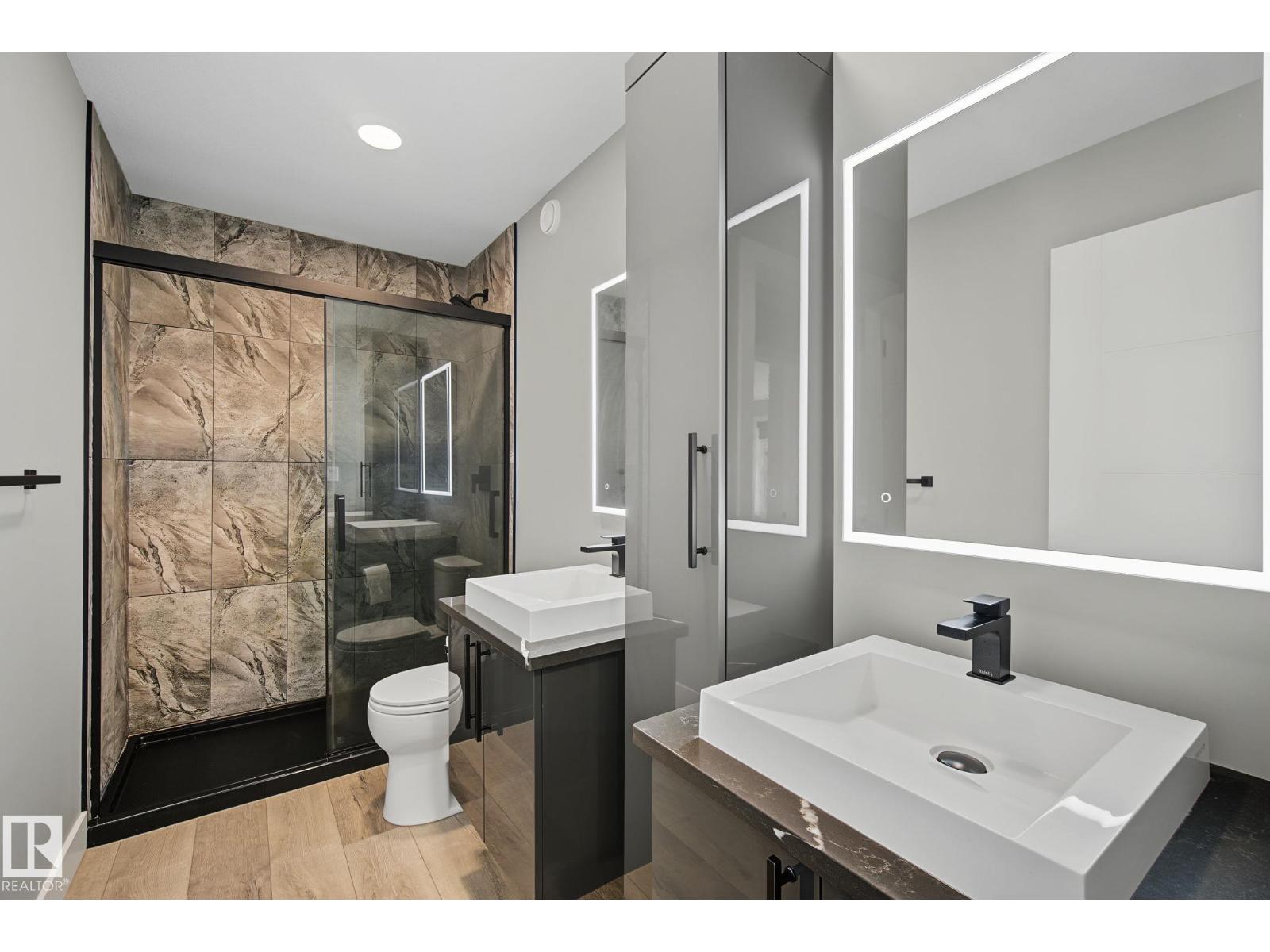 1463 HOWES CR SW - 35