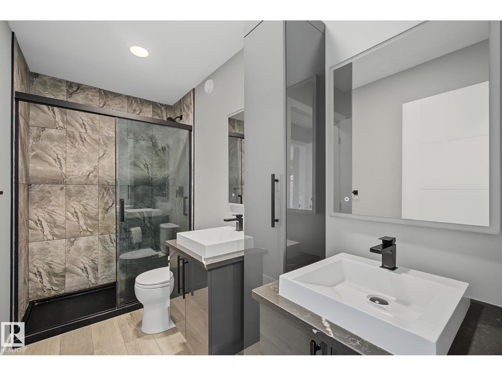 1463 HOWES CR SW - 36