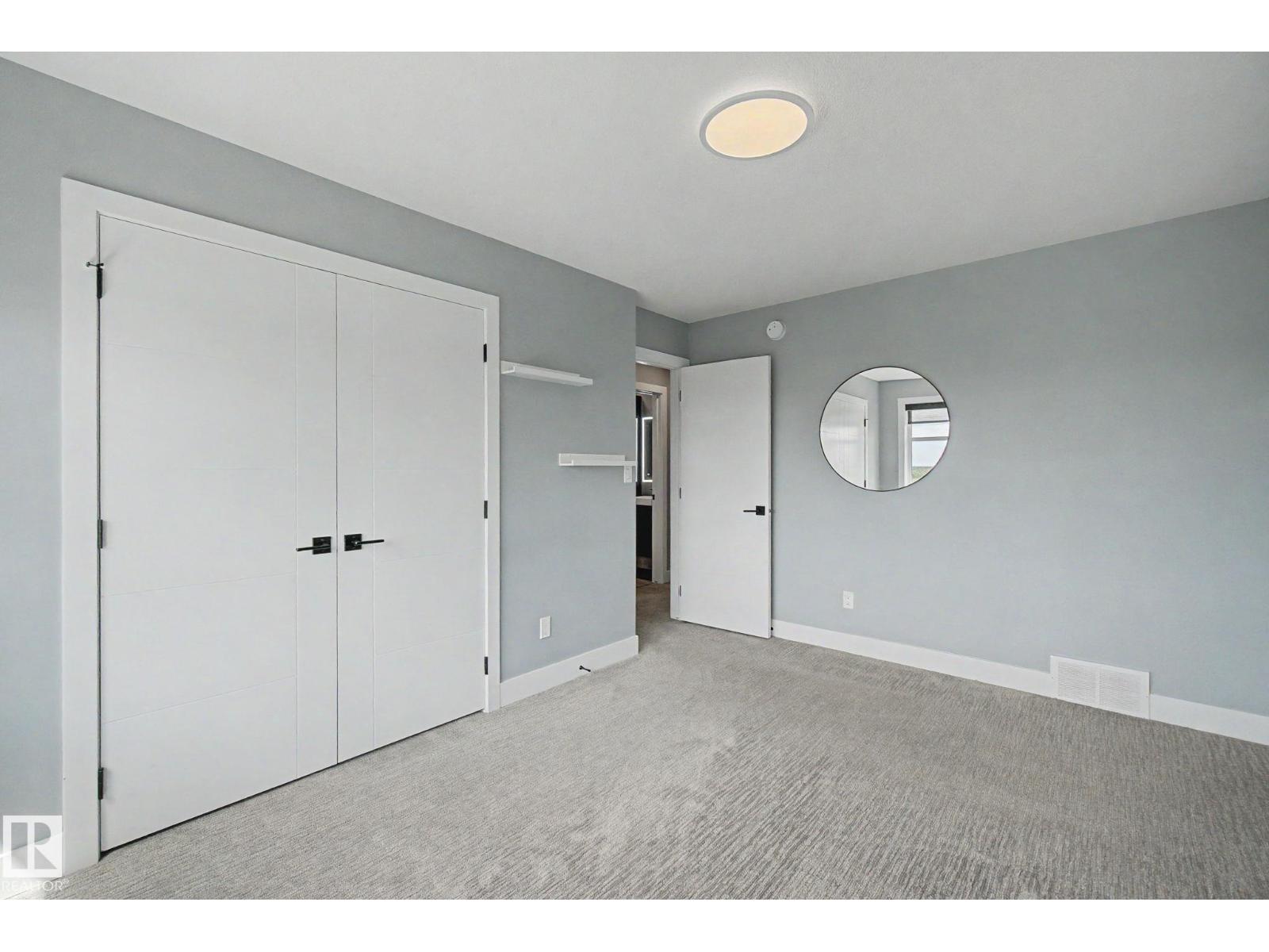 1463 HOWES CR SW - 39