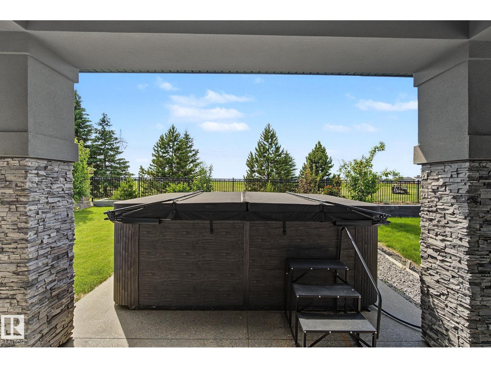 1463 HOWES CR SW - 51