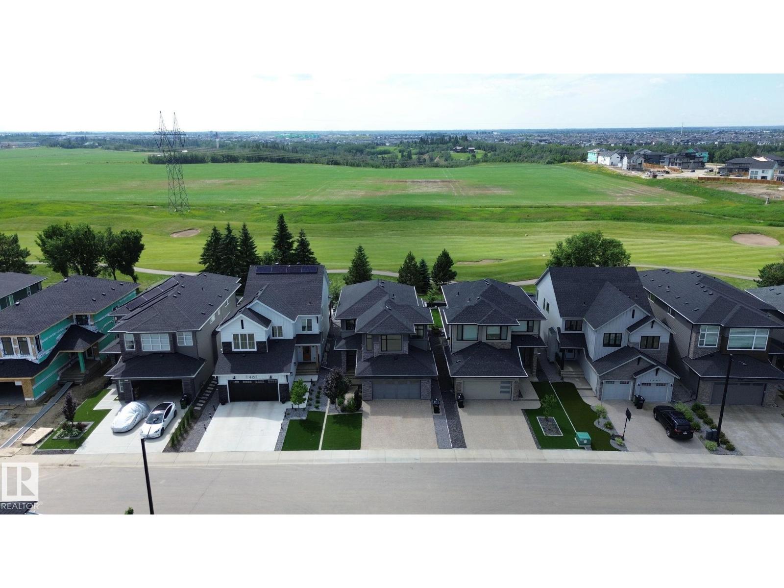 1463 HOWES CR SW - 57