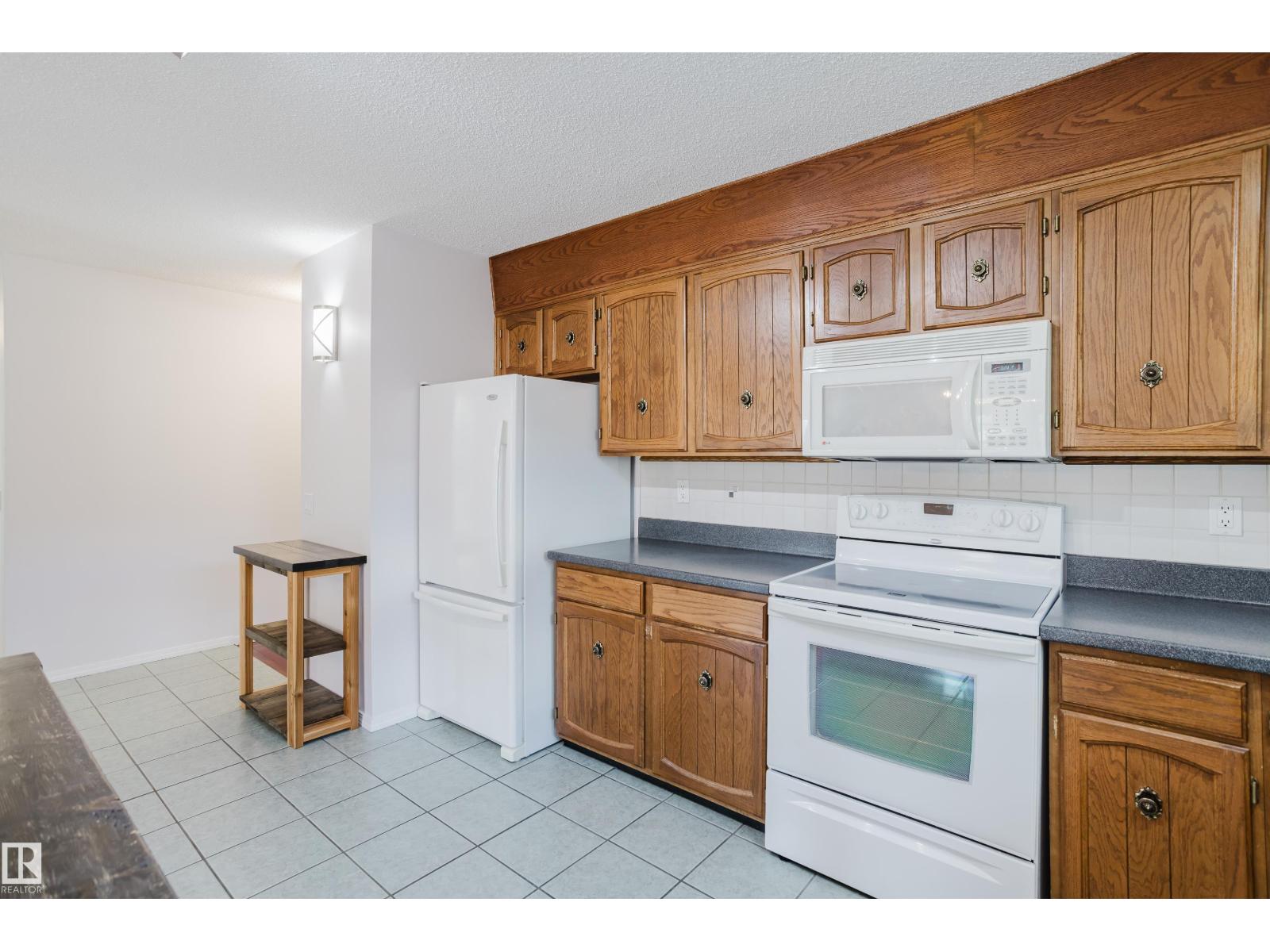 10433 32A AV NW - 13