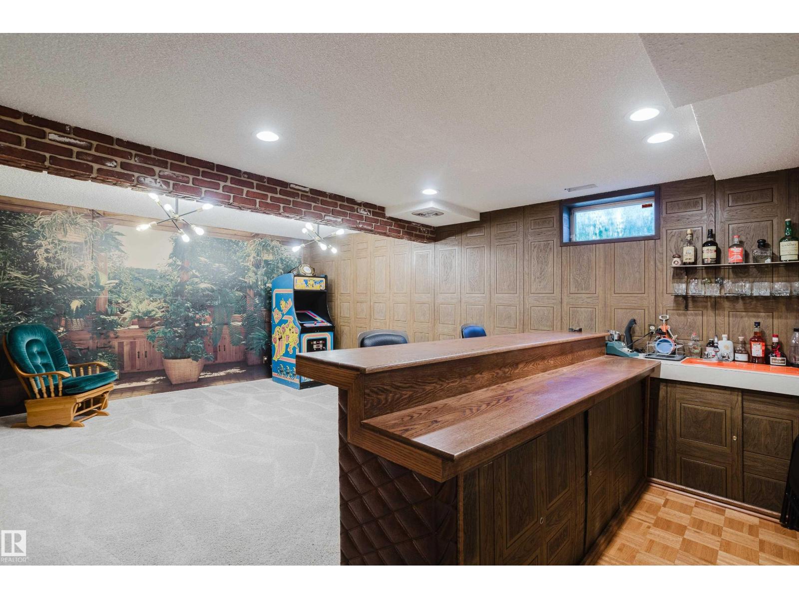 10433 32A AV NW - 42