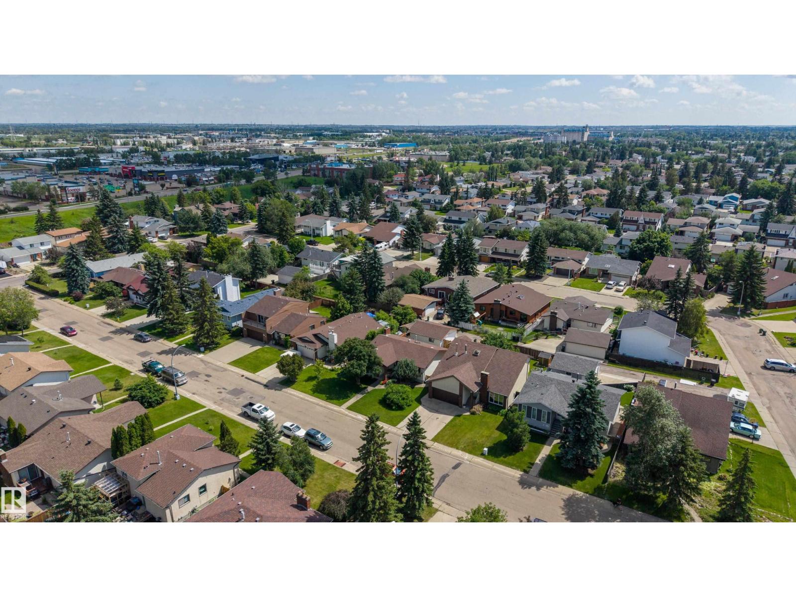 10433 32A AV NW - 71
