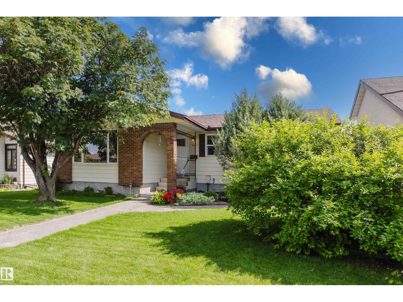 10433 32A AV NW - 73