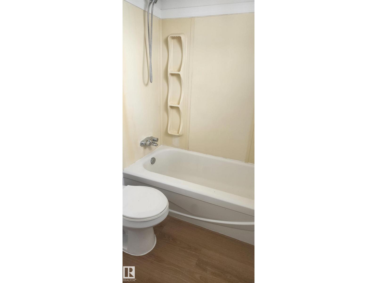 10942 161 ST NW - 17