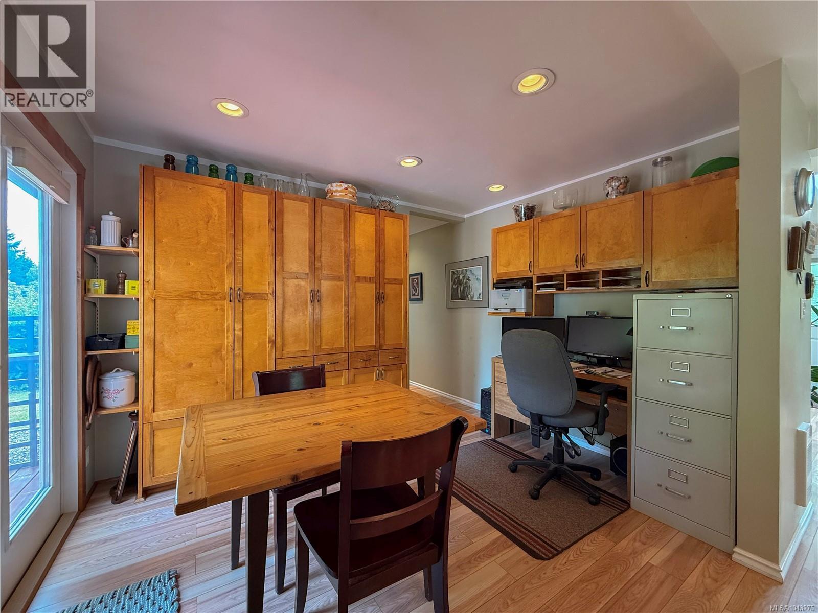 634 Holm Rd - 18