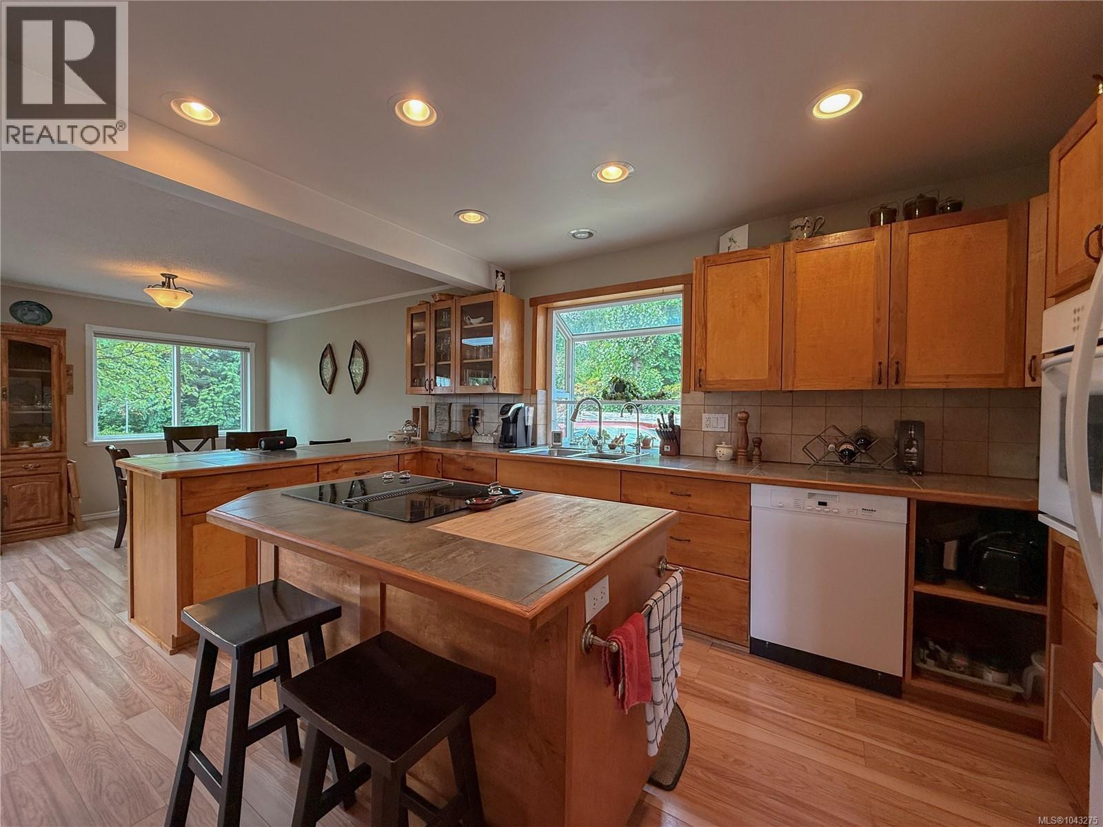 634 Holm Rd - 16