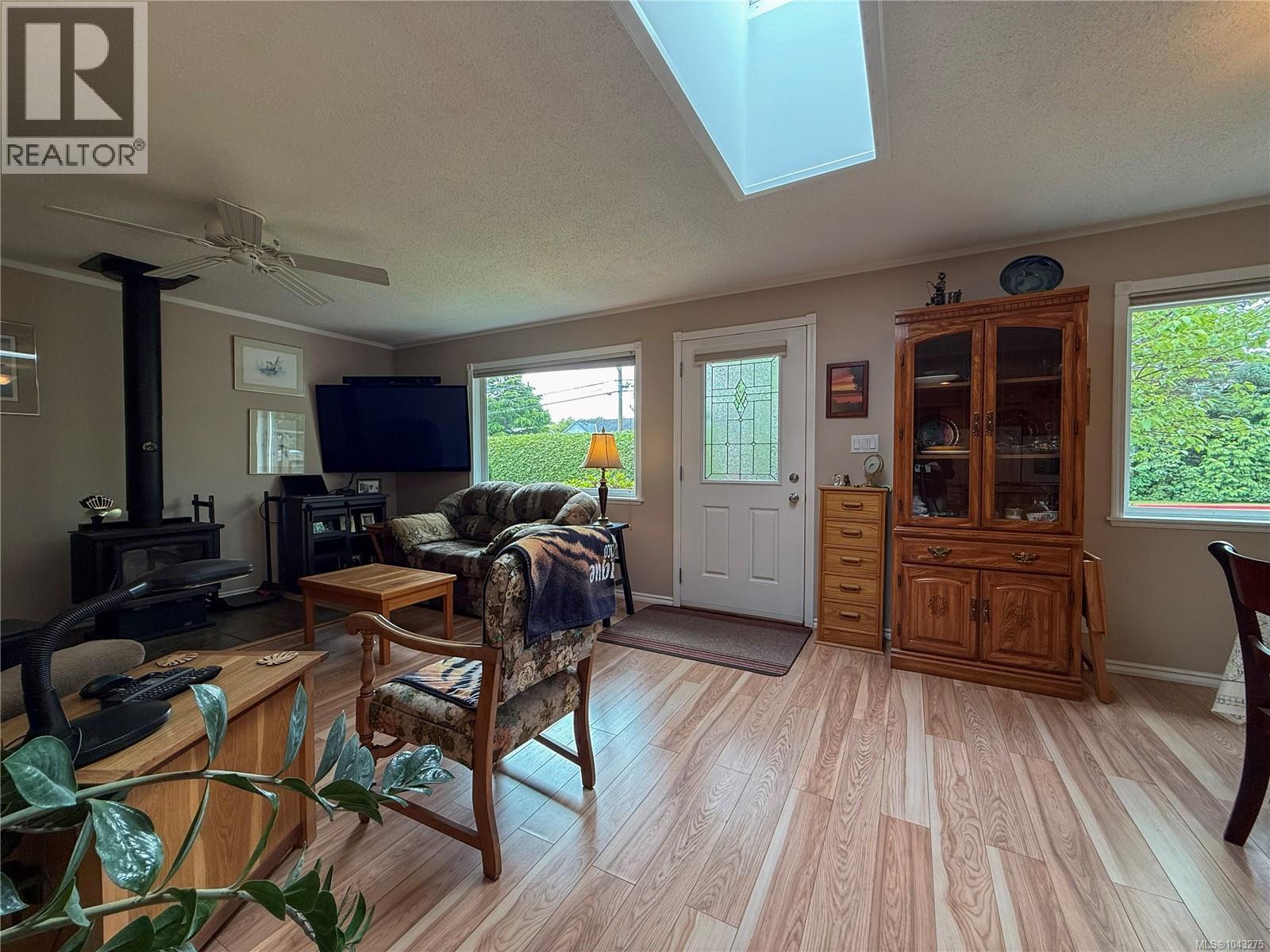 634 Holm Rd - 9