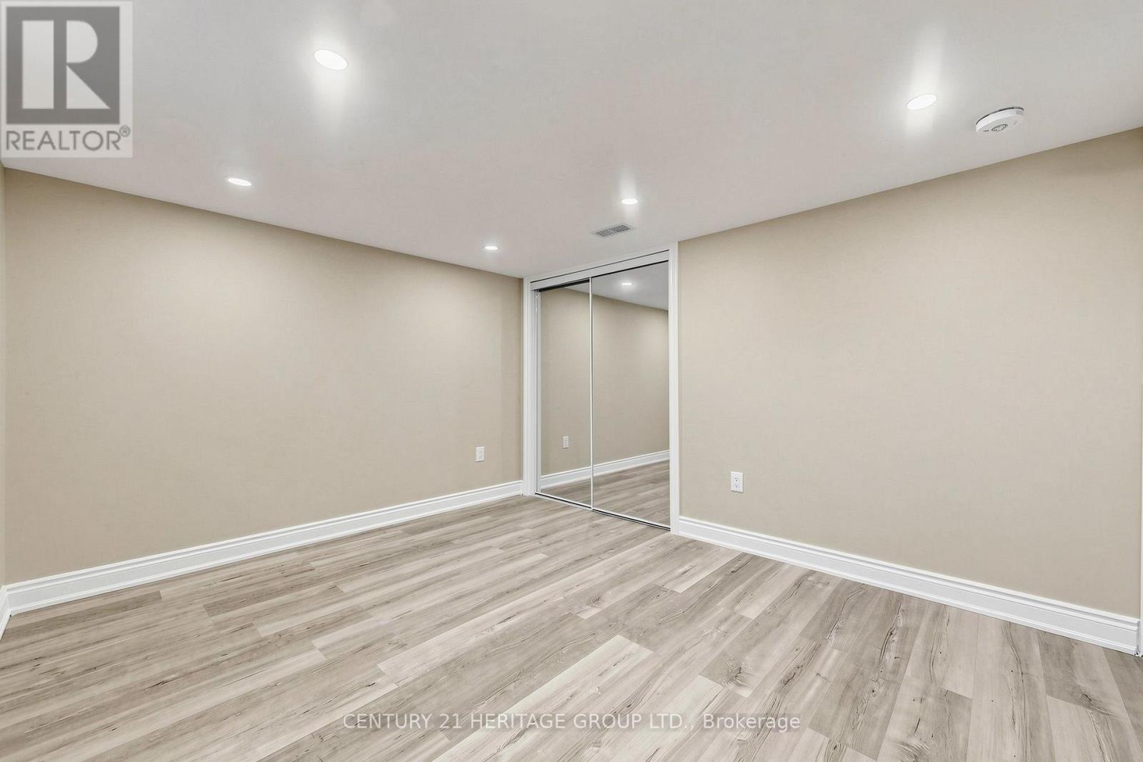 48 KECALA ROAD - 40
