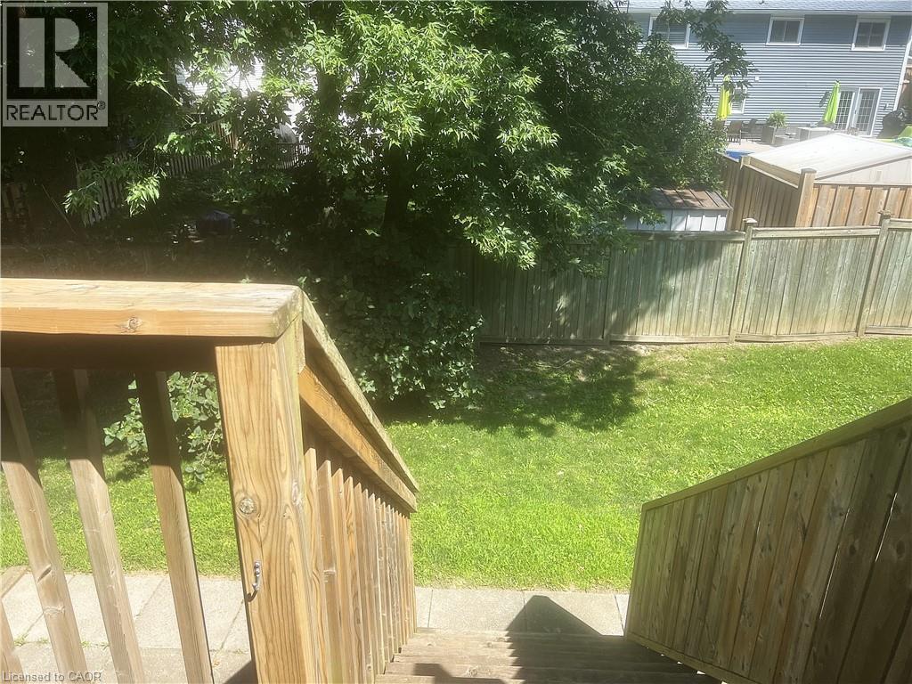 375 HOLIDAY INN Drive Unit# 12 — photo 3