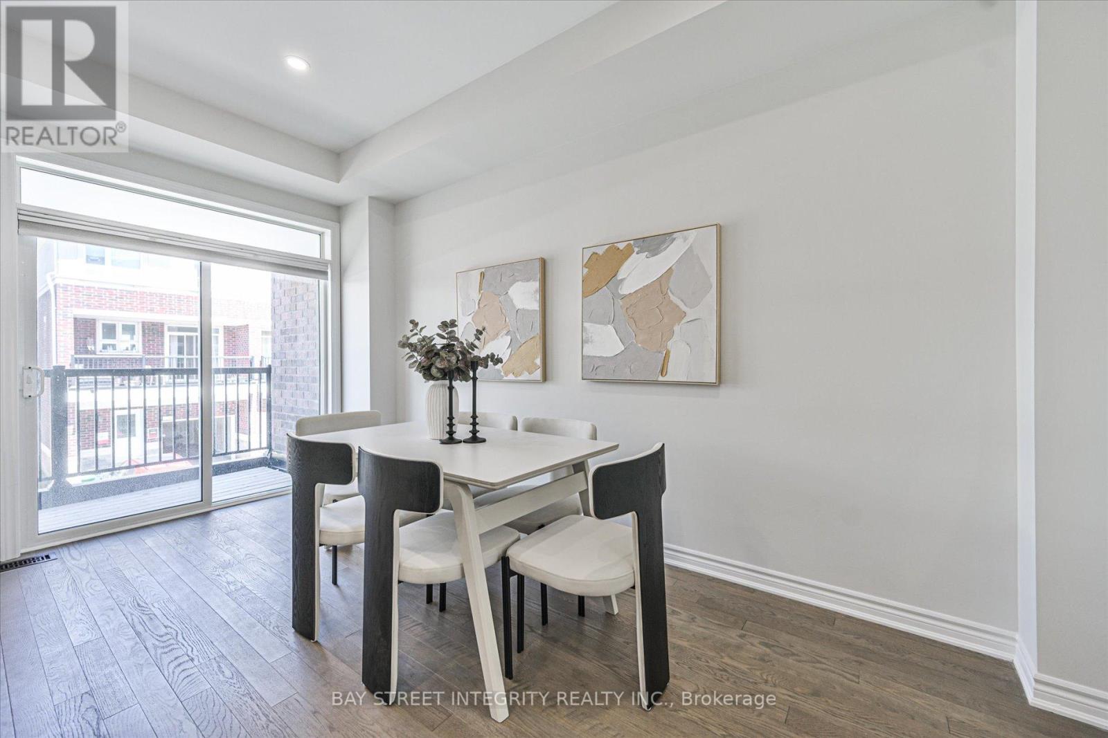 23 CHICAGO LANE - 13