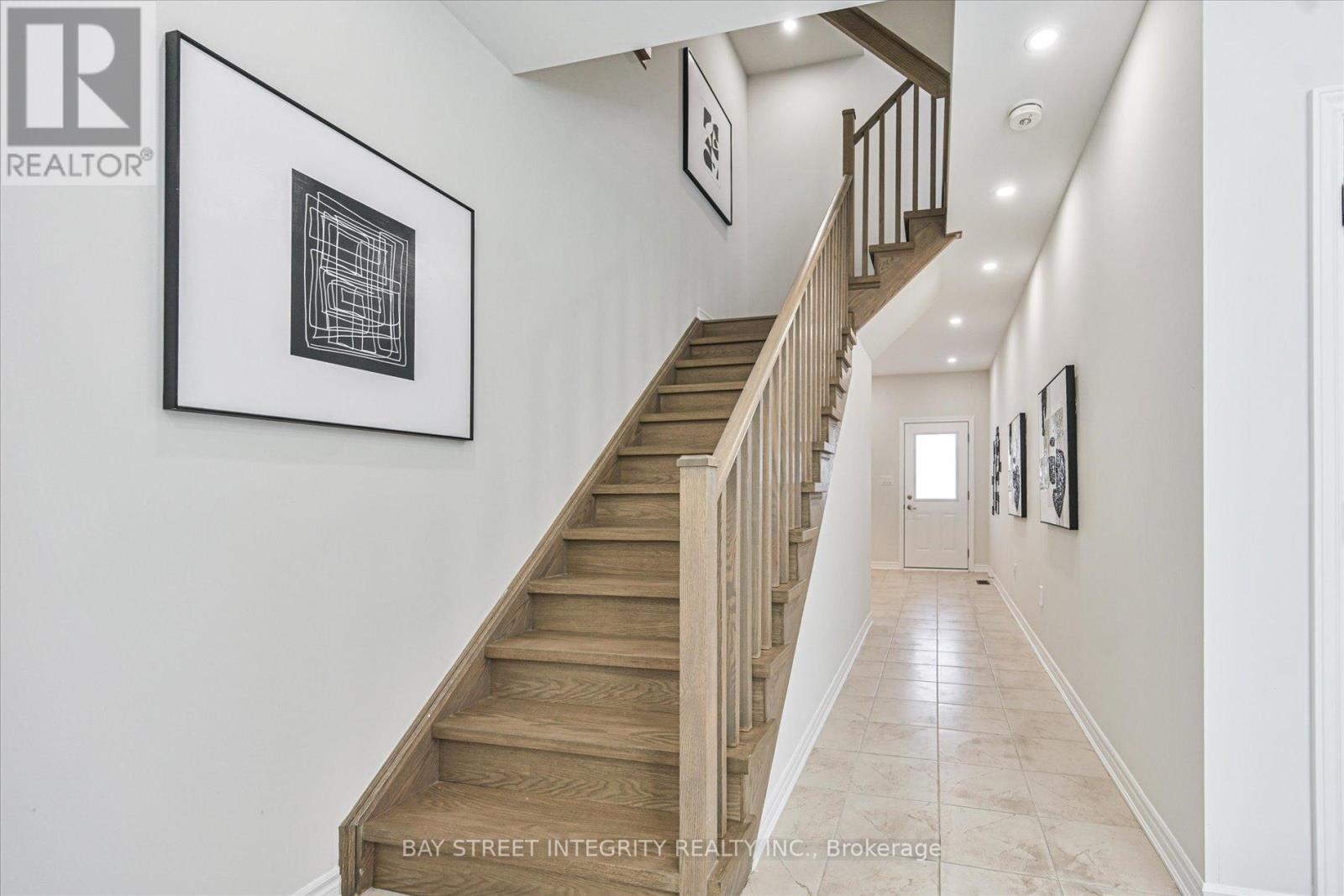 23 CHICAGO LANE - 8