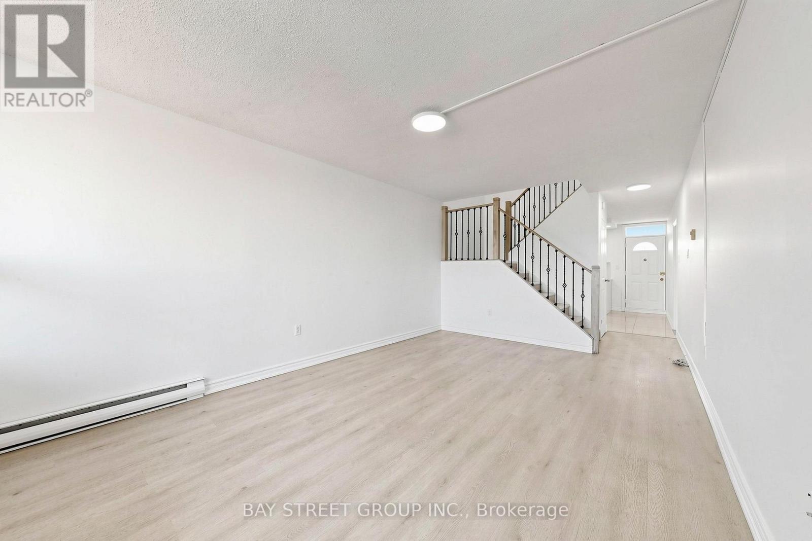 #302 55 SUNNY GLENWAY - 14
