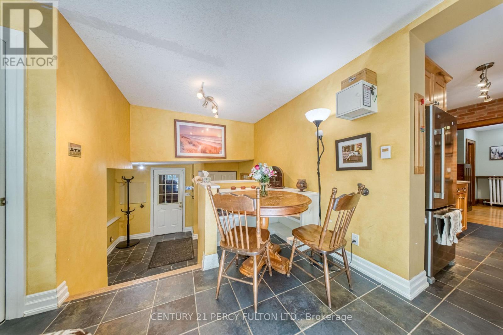 1853 GOVERNORS ROAD - 13