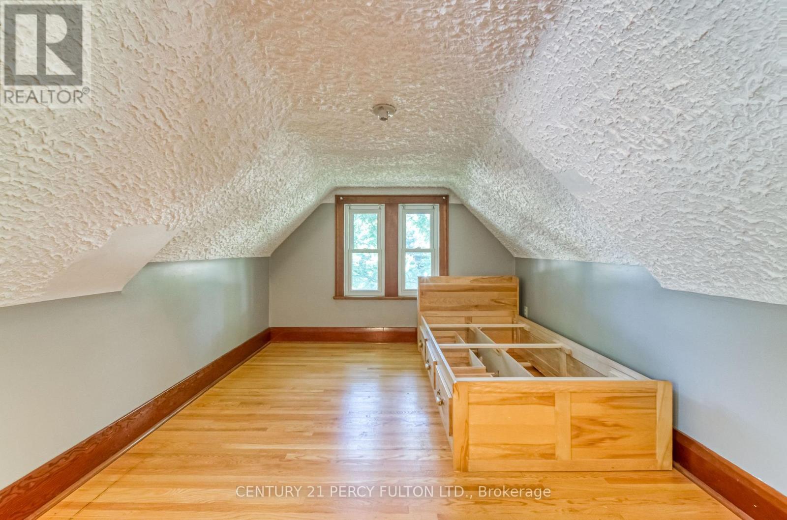1853 GOVERNORS ROAD - 26