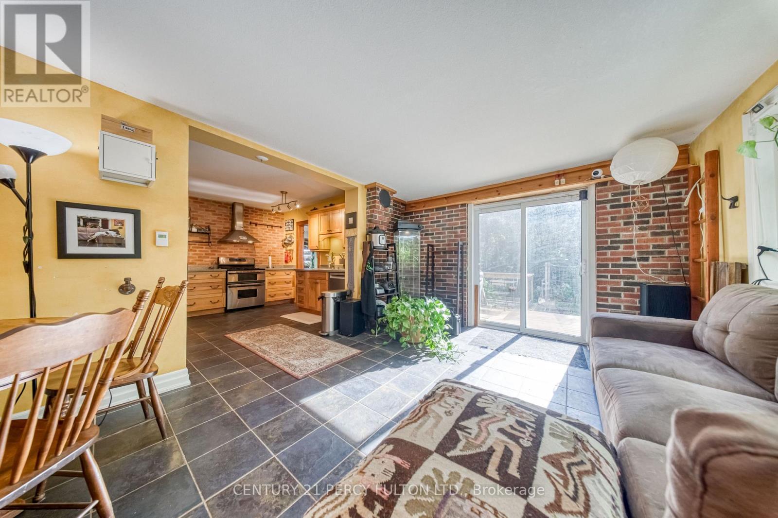 1853 GOVERNORS ROAD - 14