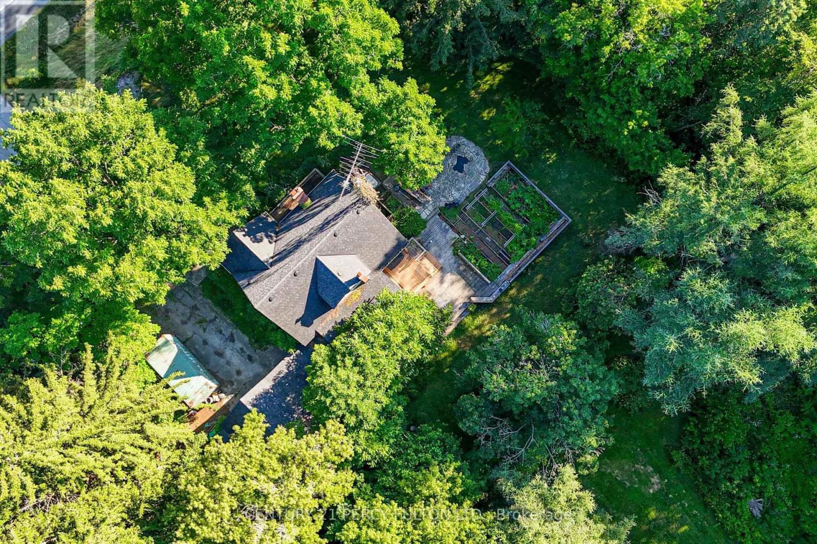 1853 GOVERNORS ROAD - 44