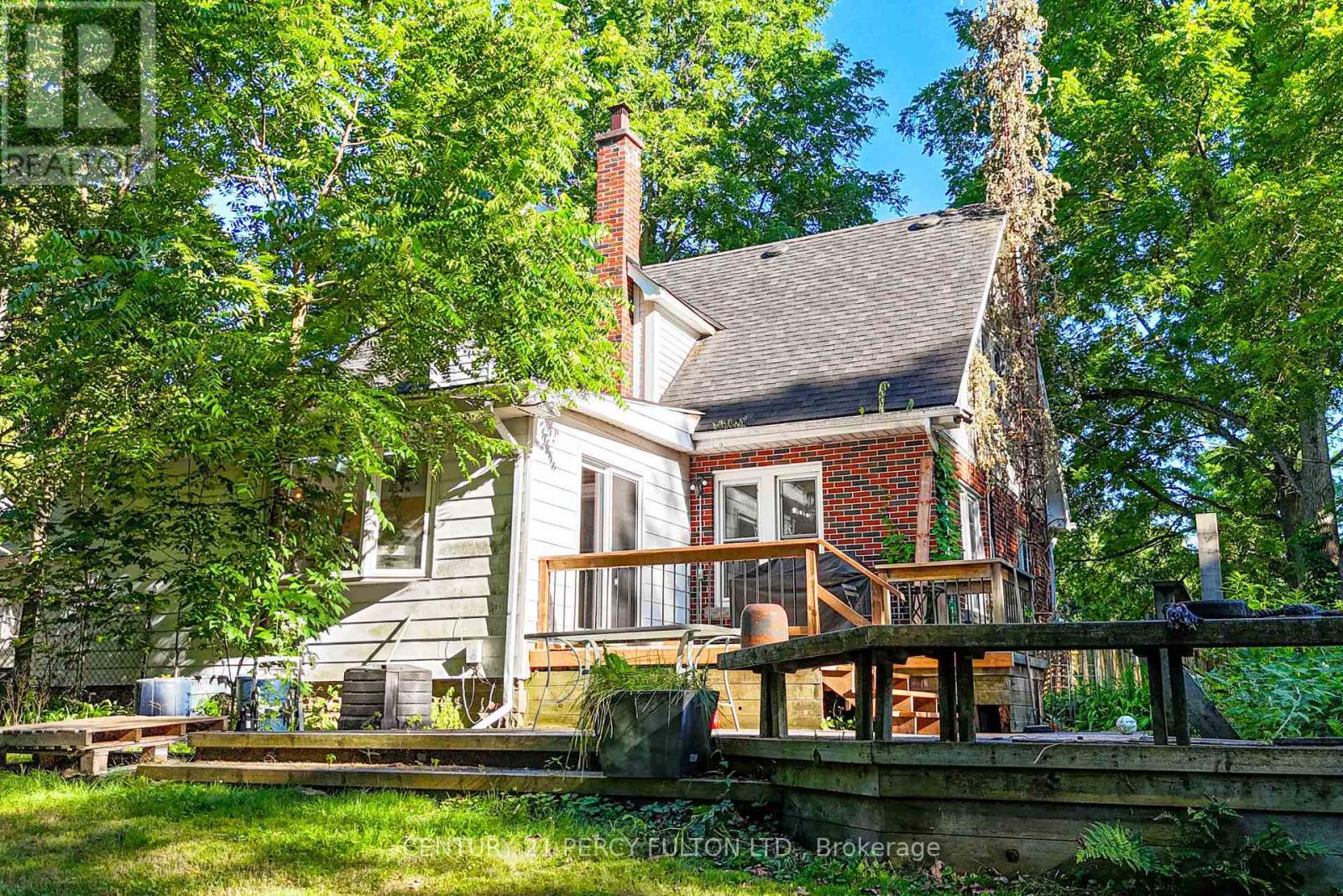 1853 GOVERNORS ROAD - 42