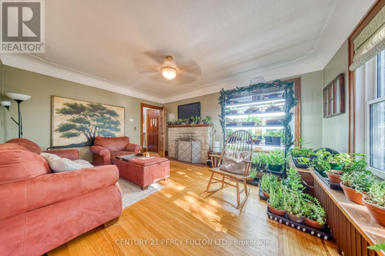 1853 GOVERNORS ROAD - 6
