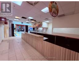 142 - 1911 Finch Avenue W, Toronto, ON M3N2K1 Photo 10