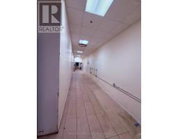 142 - 1911 Finch Avenue W, Toronto, ON M3N2K1 Photo 12