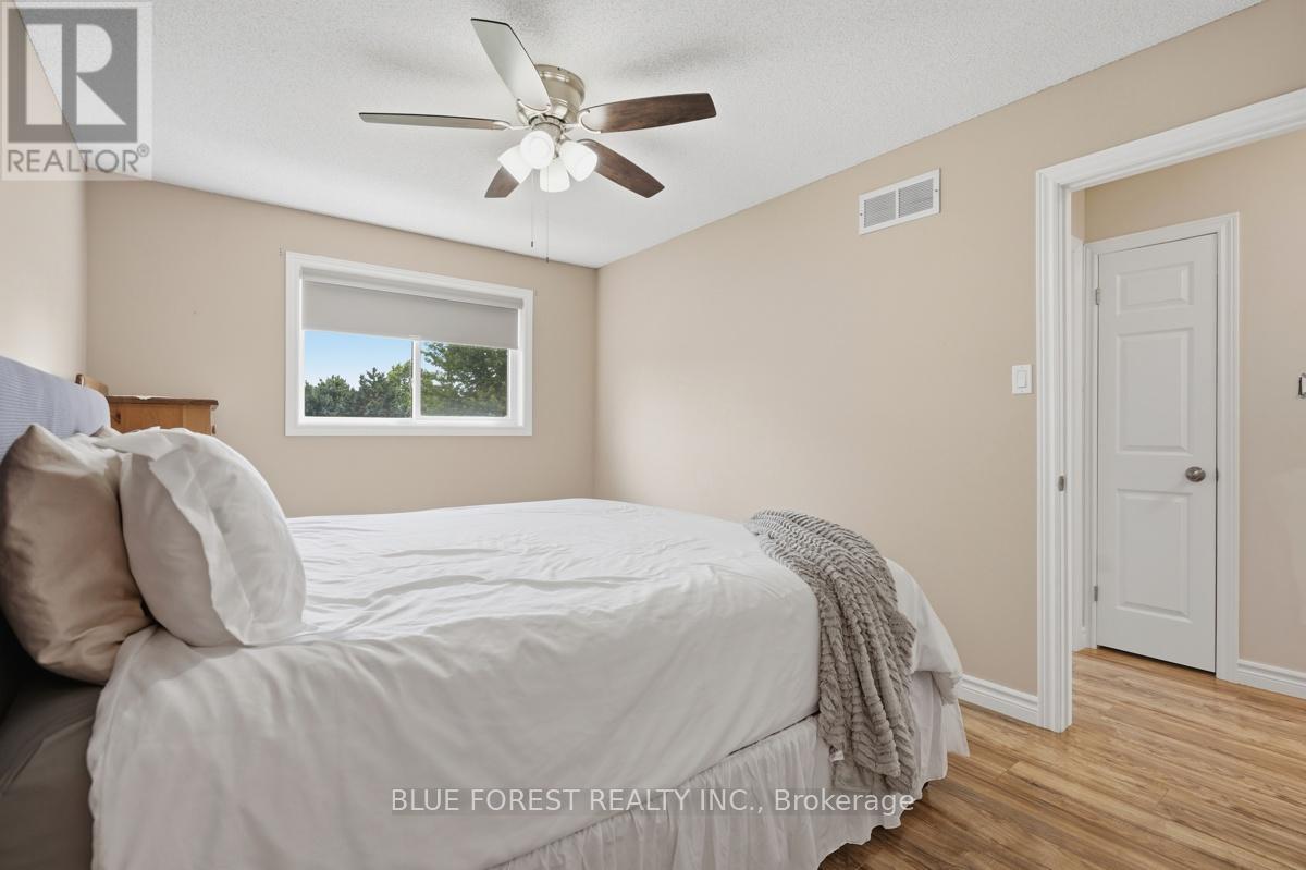 1367 REARDON BOULEVARD - 18