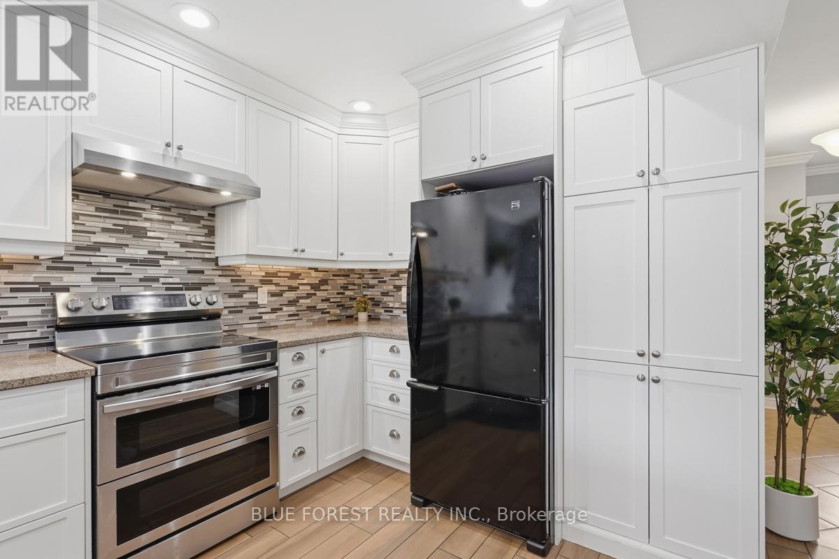 1367 REARDON BOULEVARD - 11