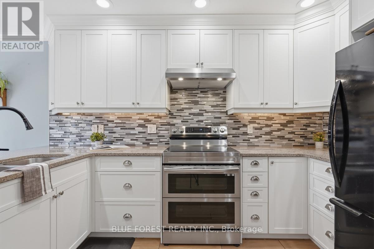 1367 REARDON BOULEVARD - 12