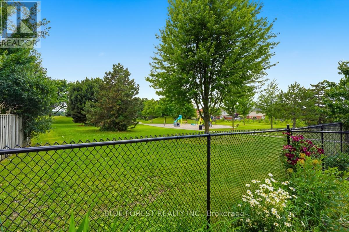 1367 REARDON BOULEVARD - 37