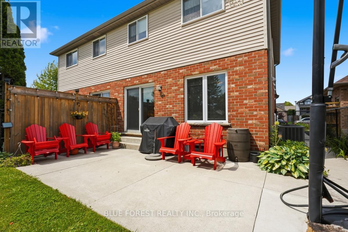 1367 REARDON BOULEVARD - 38