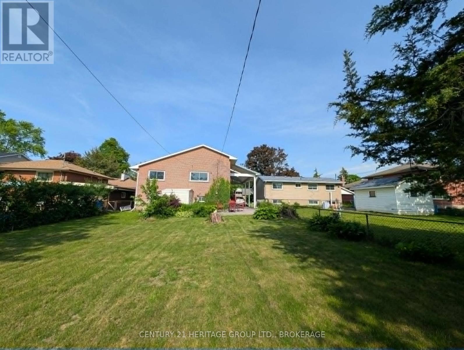 20 OAKRIDGE AVENUE - 9
