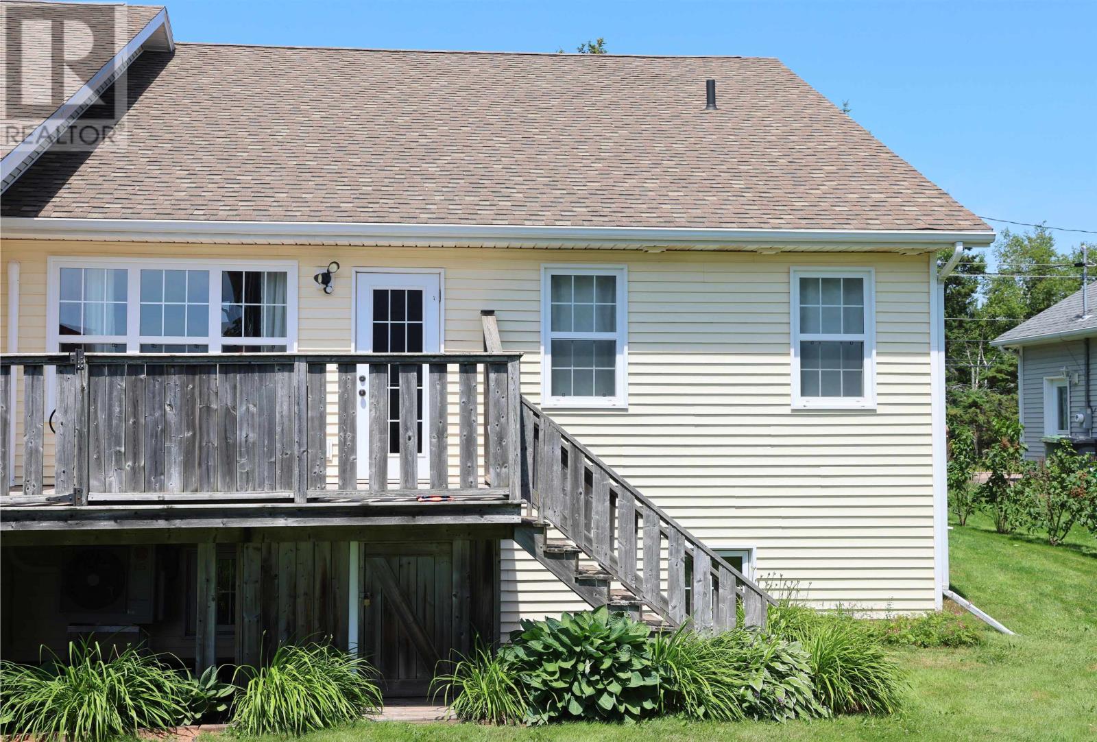 49 Royalty Road - 20