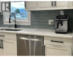 1730 68th Avenue, Grand Forks, BC V0H1H0 Photo 17
