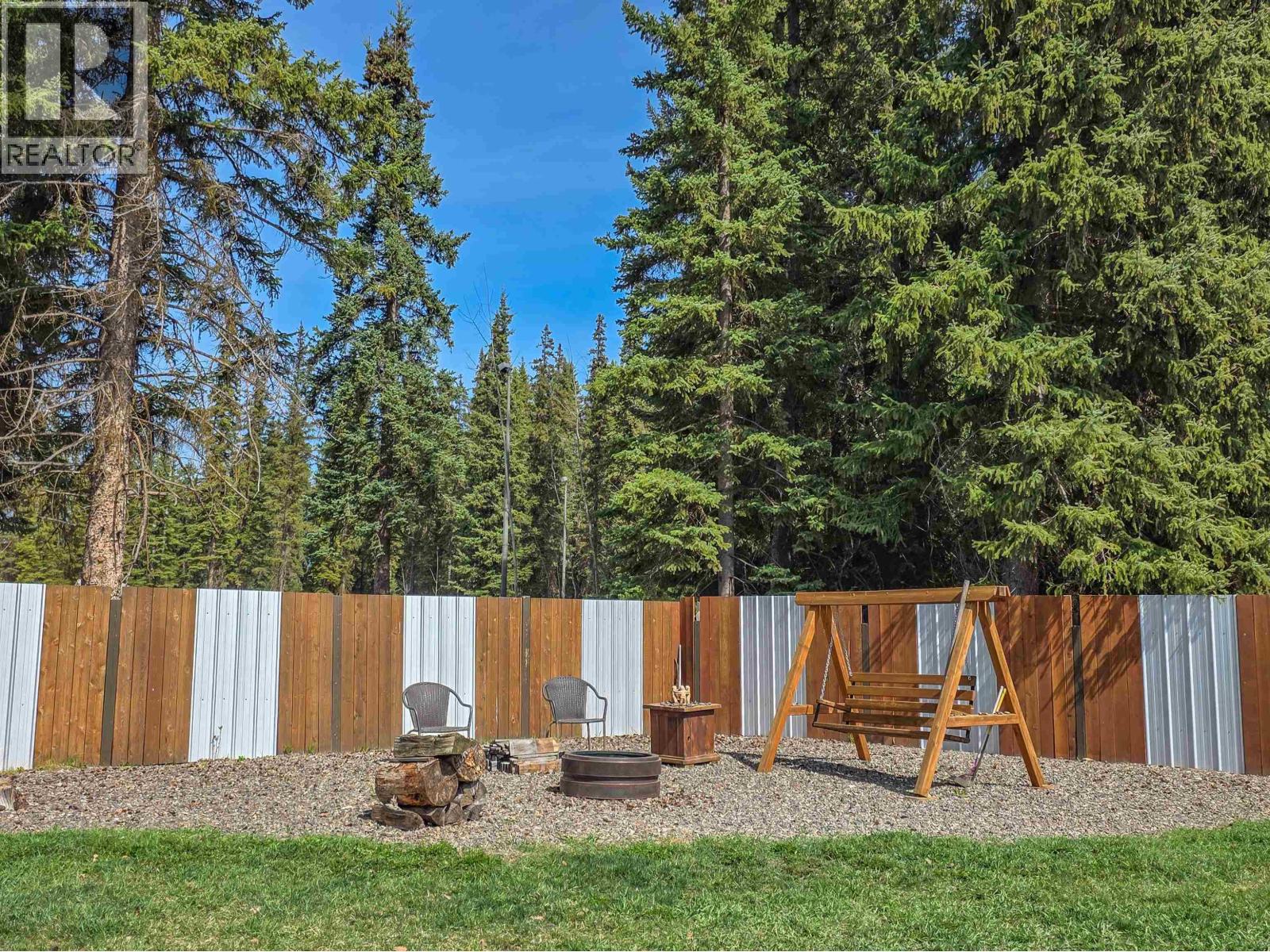 2325 OMINECA PLACE - 33