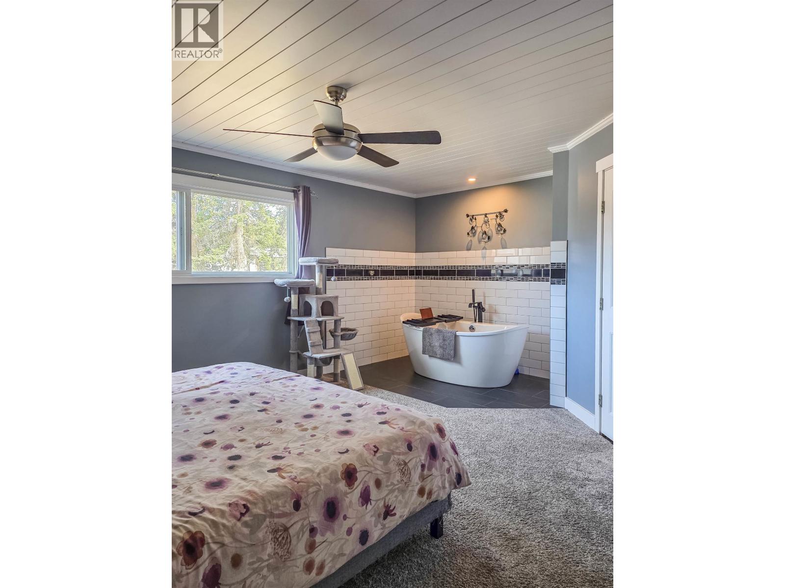 2325 OMINECA PLACE - 17