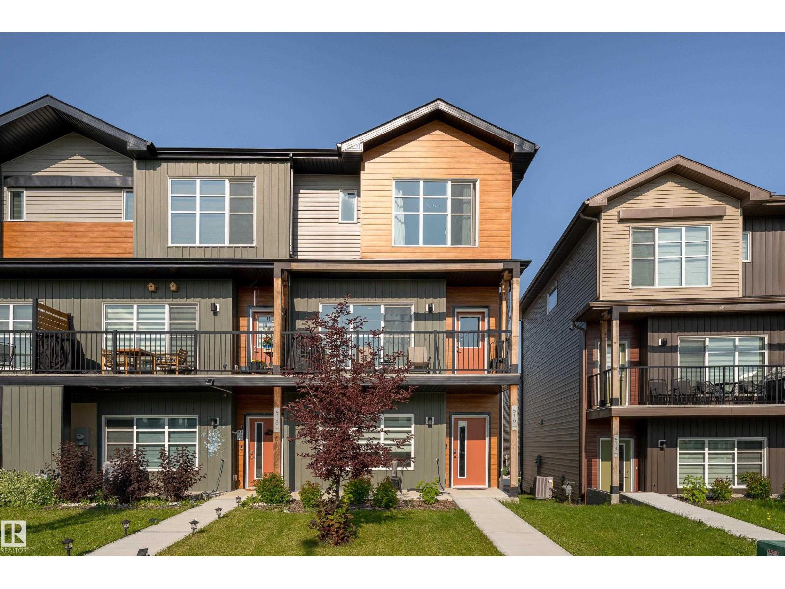 516 37 ST SW - 2
