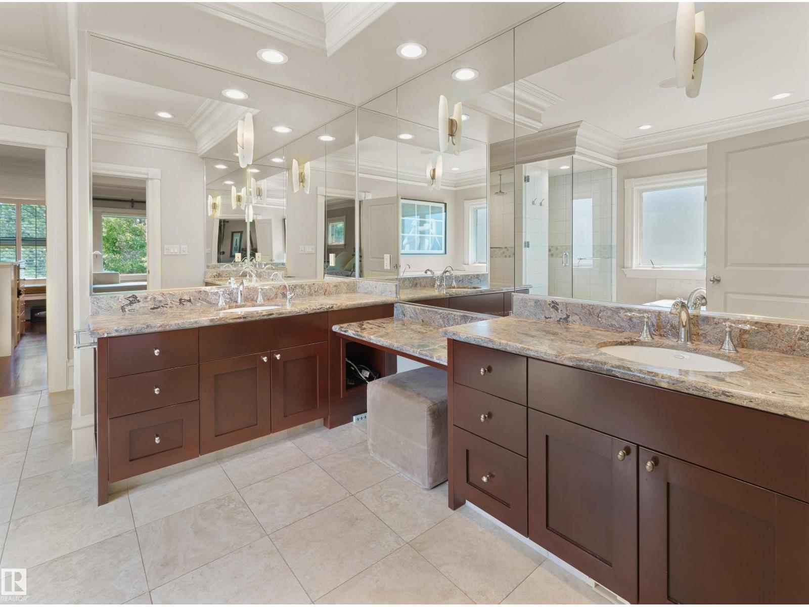 237 WILSON LN NW - 23