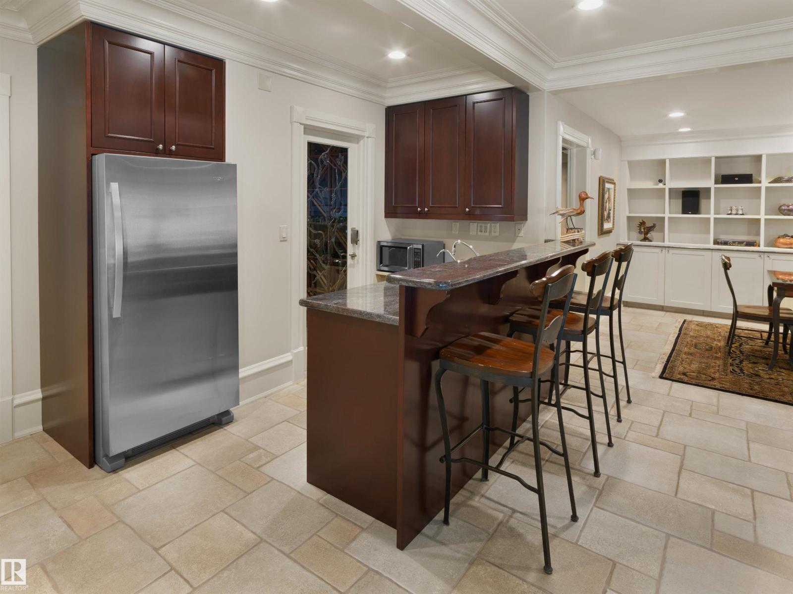 237 WILSON LN NW - 37