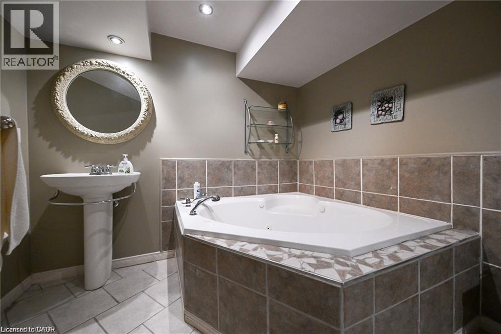 Thumbnail 30