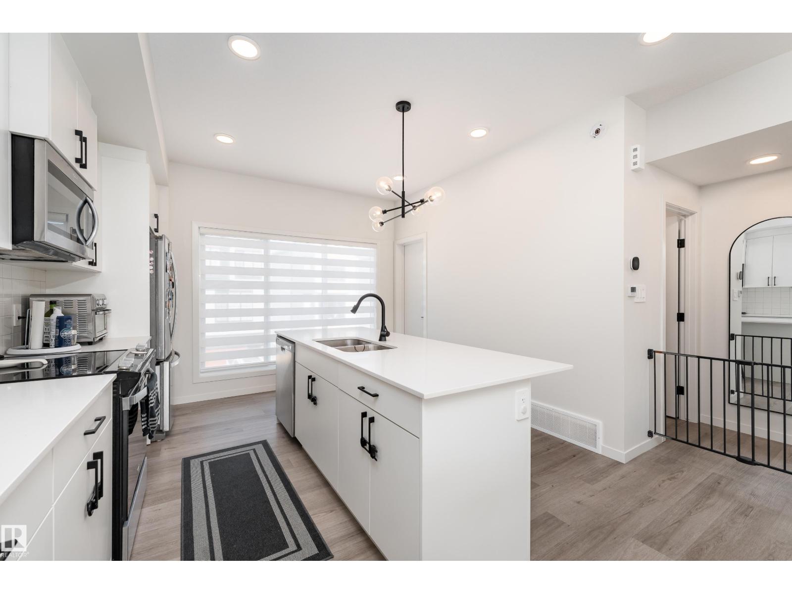 516 37 ST SW - 4