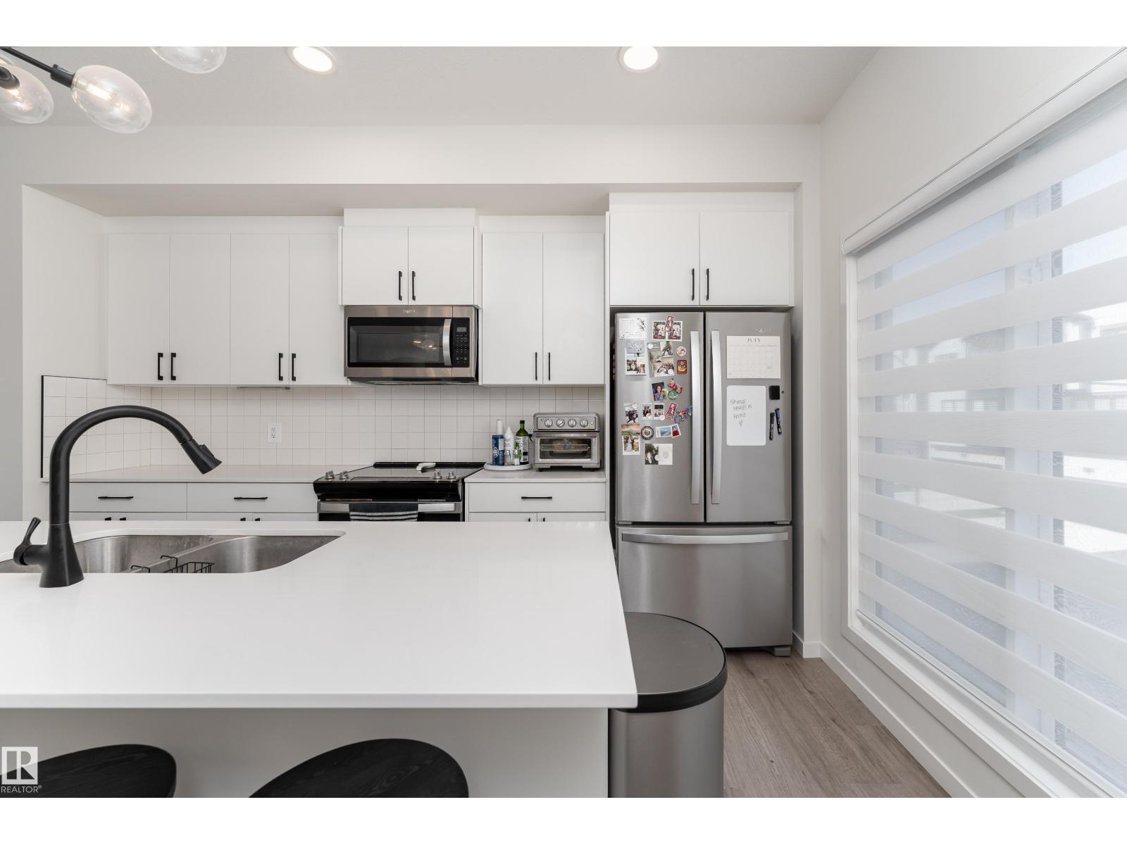 516 37 ST SW - 5