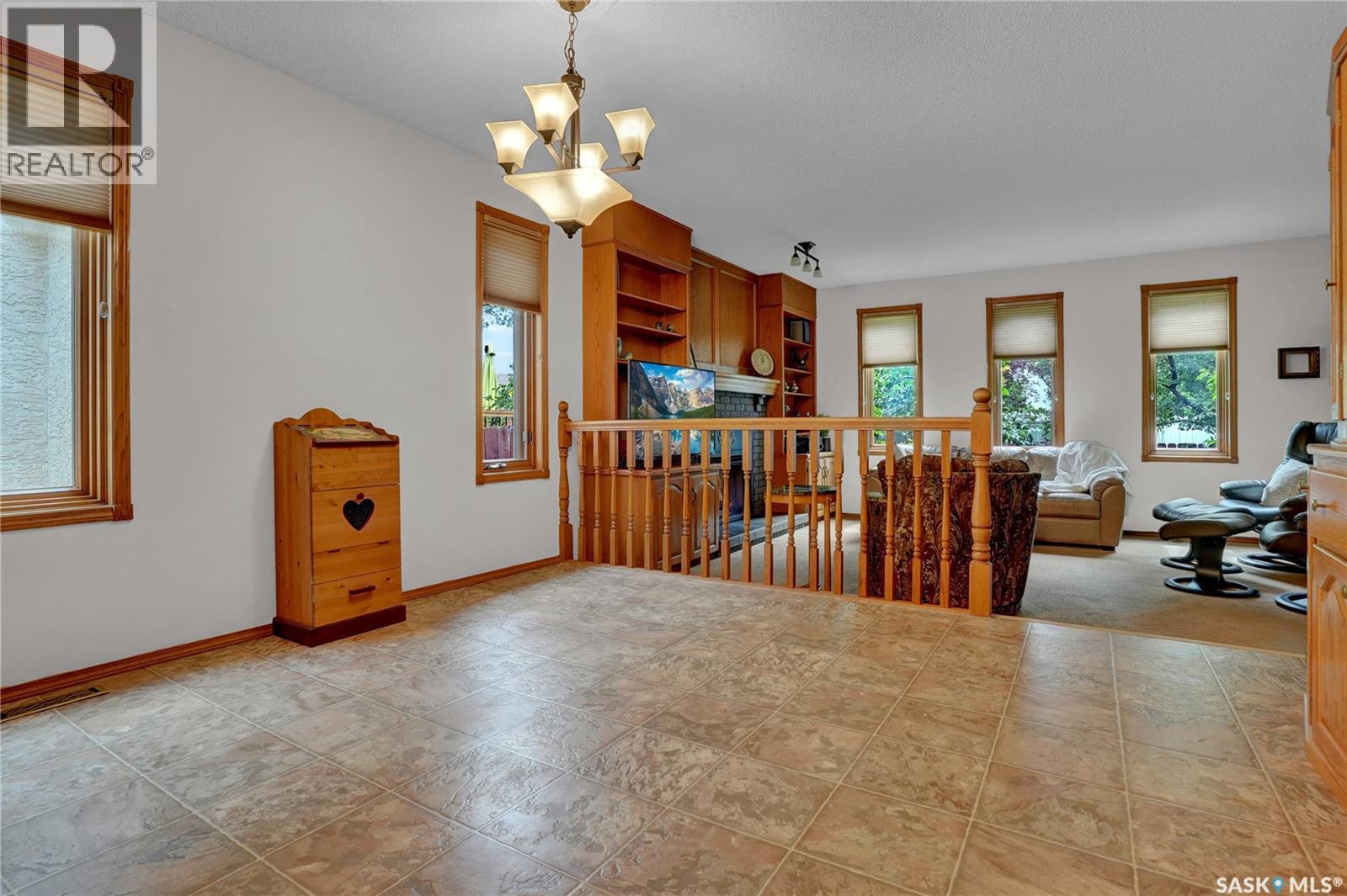 3474 Olive GROVE - 10