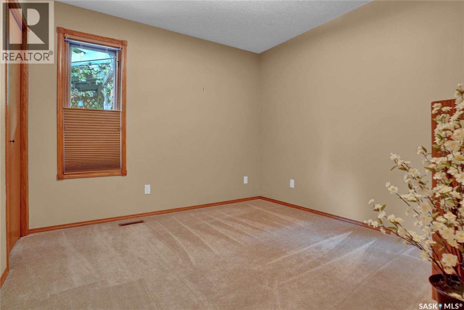 3474 Olive GROVE - 18