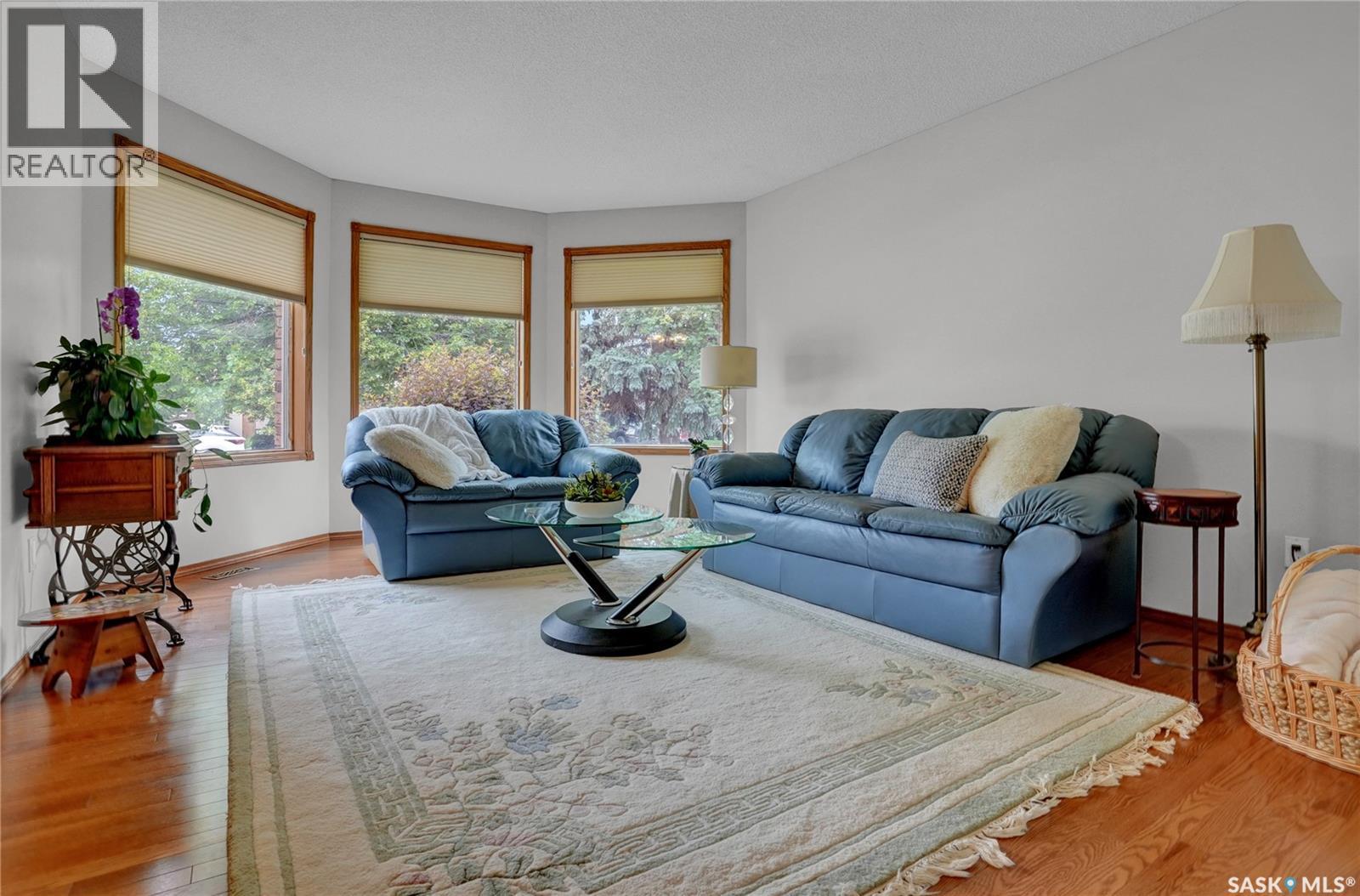 3474 Olive GROVE - 4