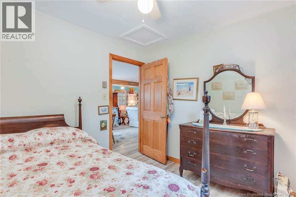 50 Lawtons Lane - 15